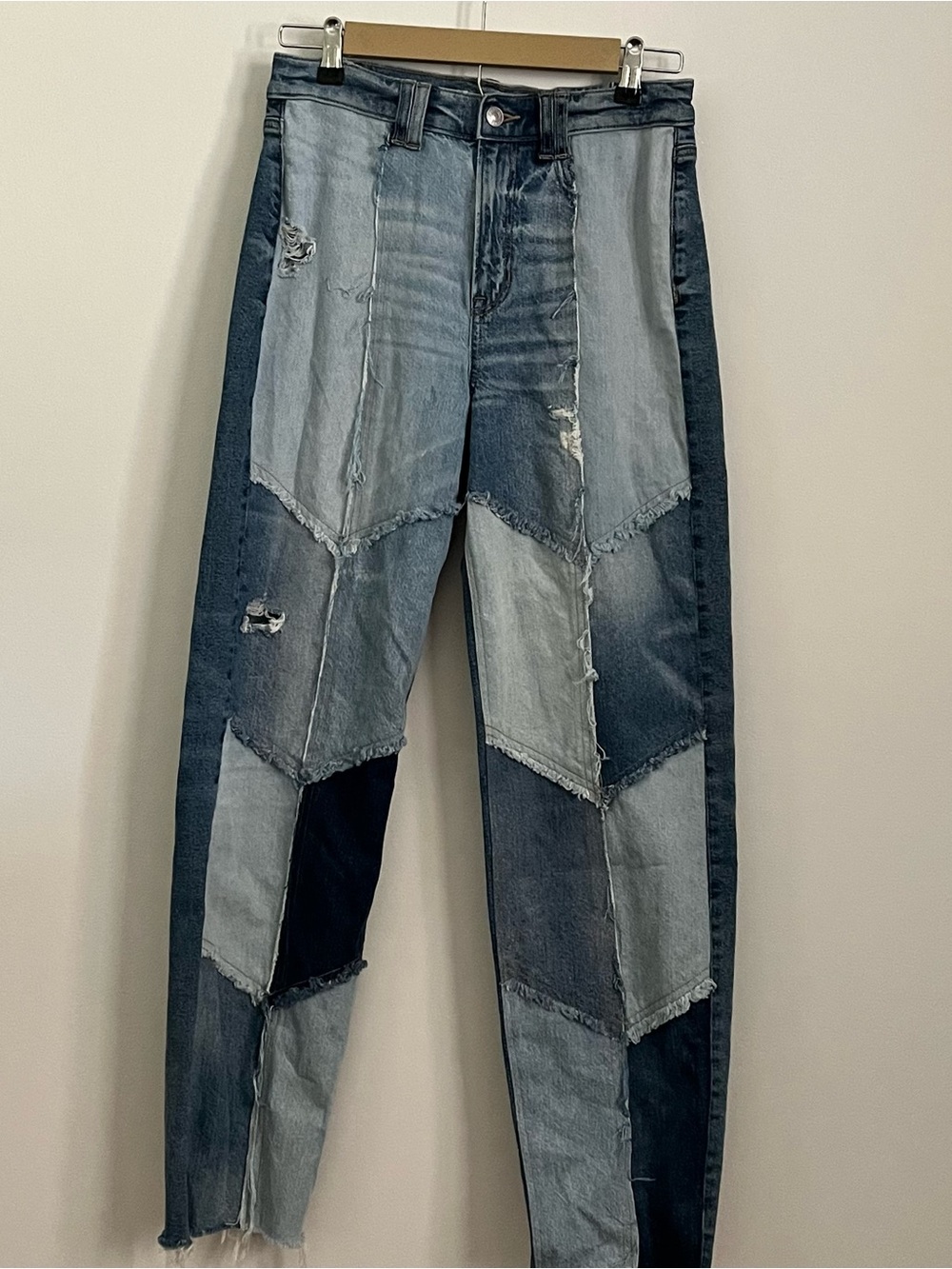 American Eagle Super High-Rise Baggy Straight Patchwork Jeans
